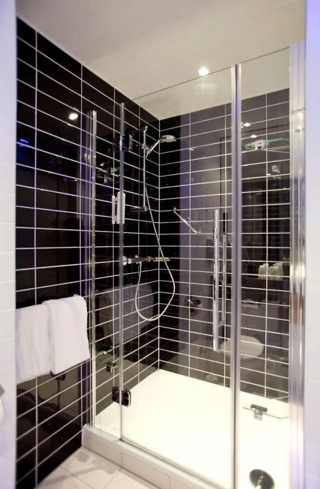 Hotel Holiday Inn Express Dusseldorf City